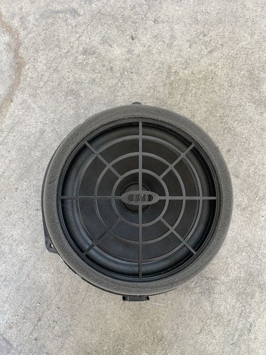 Boxa stanga / dreapta fata / spate Audi A4 b8 A5