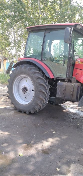 Traktor Belarus 1523