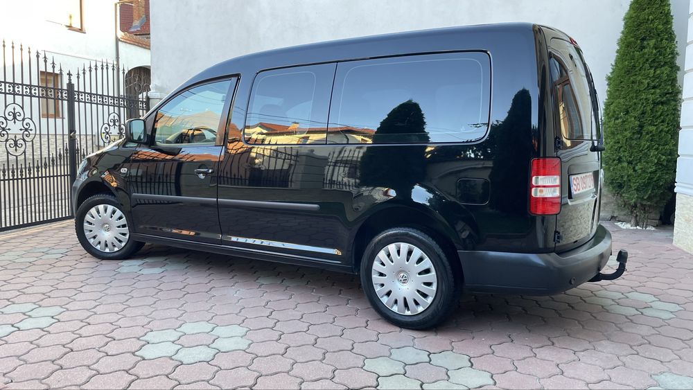 VOLKSWAGEN Caddy 2012 — imagine 3
