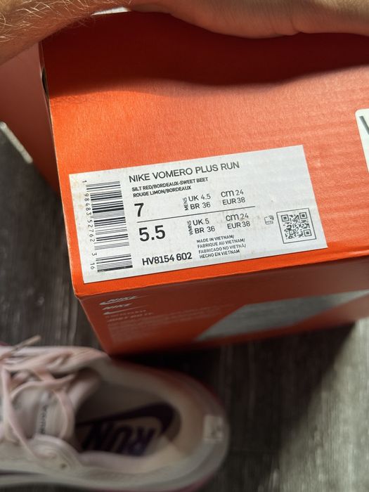 Nike vomero plus 38