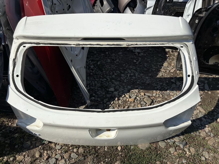 Капак/Багажник/Задна врата Kia Rio