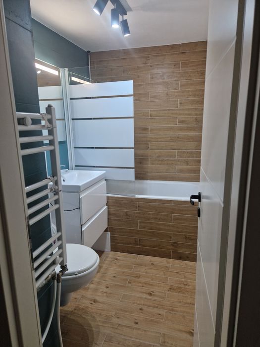 Vand apartament 3 camere Rogerius