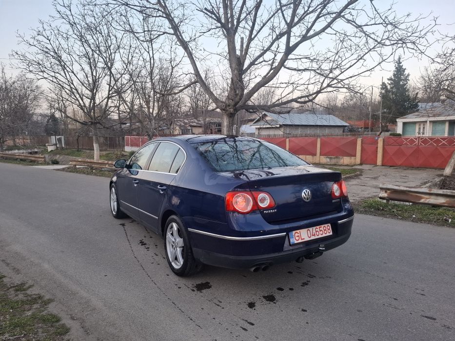 Vand Volkswagen pasat berlina//2010 euro 5