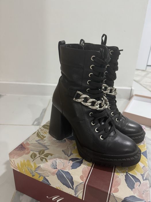 Продам сапоги женские