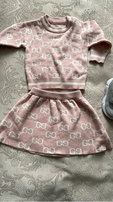 Вещи —-до 3лет. От 500тенге