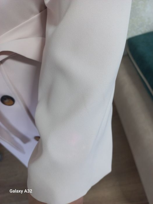 Продам плащ трендовый