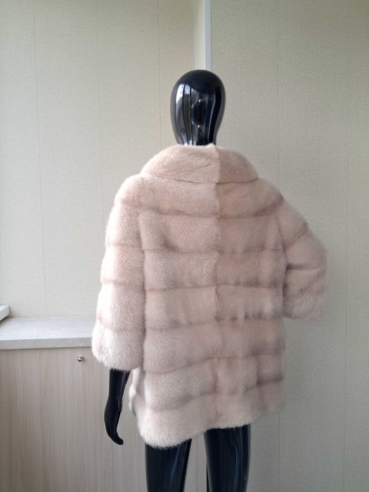 Haina blana vizon , Haină blană nurcă impecabila, 4 in 1 m. L-XL