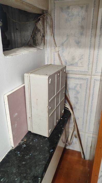 Чугунена камина на дърва с водна риза