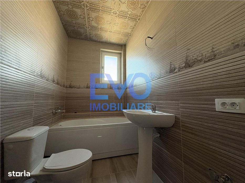 Apartament de vanzare, 2 camere, loc parcare, etaj 3, Bucium, Visan