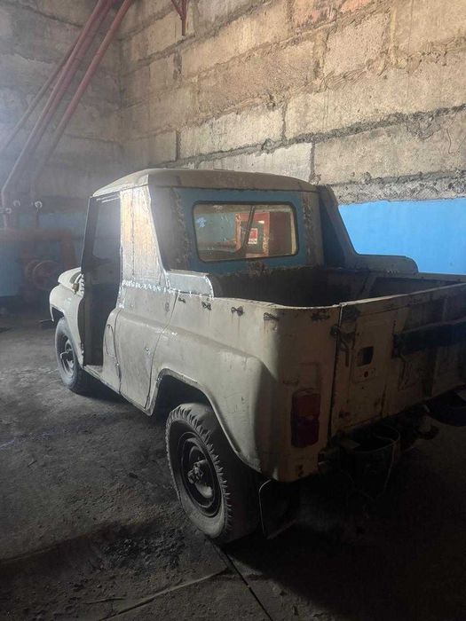 Продам внедорожник УАЗ
