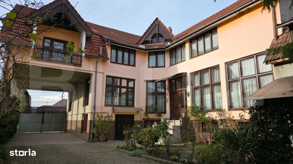 Proprietate generoasa, 10 camere, 750 mp, zona Unirea