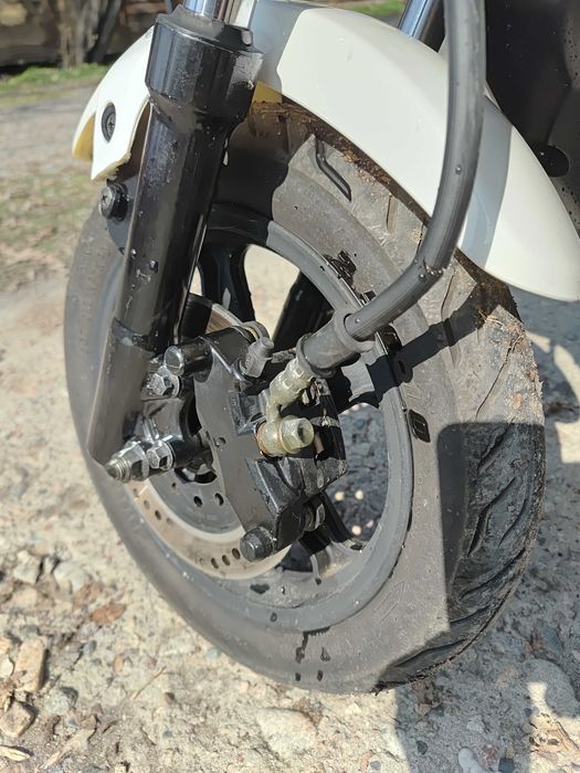 Электроскутер мопед