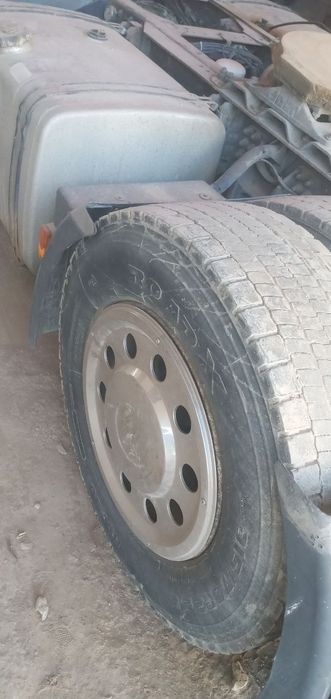 Продается тягач Ивеко Стралис 2007