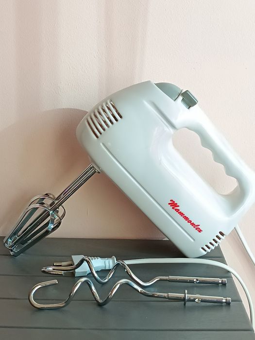 Миксер ръчен 5скорости