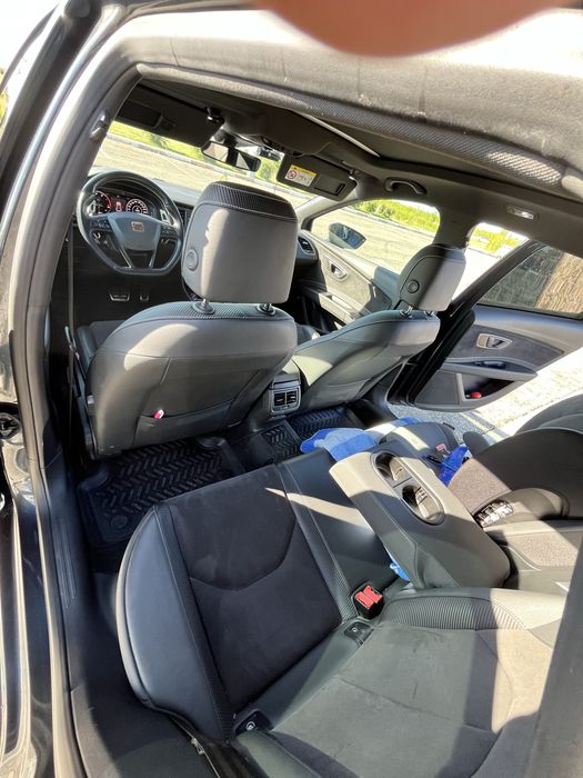 Seat Leon Cupra ST300 4x4      Sau schimb cu SUV!