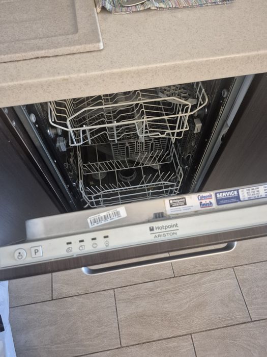 Продаем шкафы кухонные
