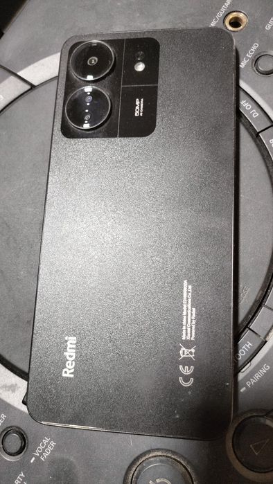 Срочно уступлюRedmi 13c 256гб.