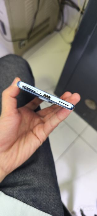 Xiaomi 13 lite.  karobkali