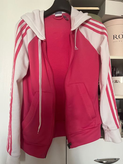 Продается спортивные кофты