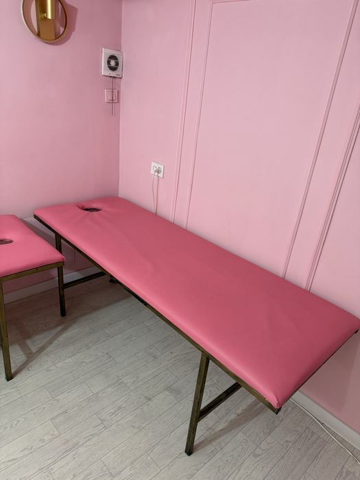 Кушетка для массажа и спа