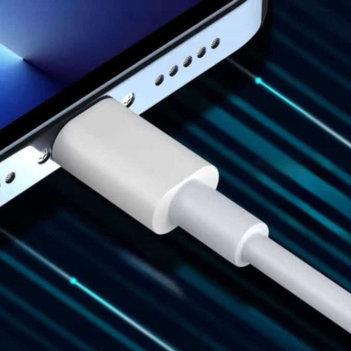 Apple 20W USB-C Fast Charger комплект с Lightning кабел – Бързо зареждане за iPhone