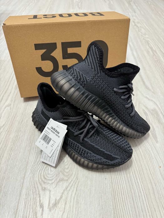 Adidasi Yeezy Boost 350 V2, NOI, Full Box - Black