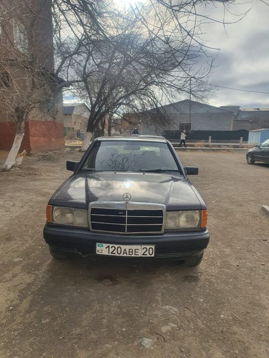 Мерседес 190 обем 2