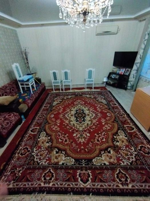 Ковер для гостиной и спальни