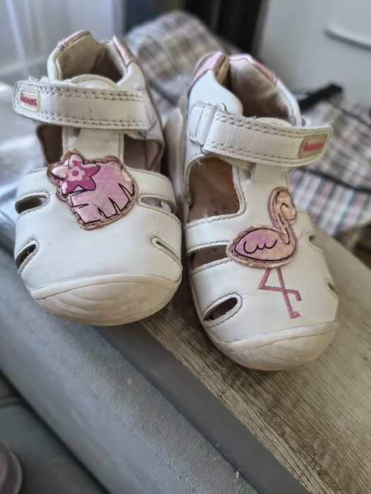 Сандали для девочки