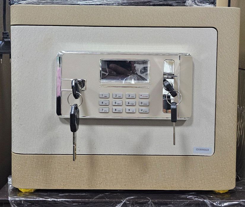 Arujene seyf qurol seyflar atpechatka