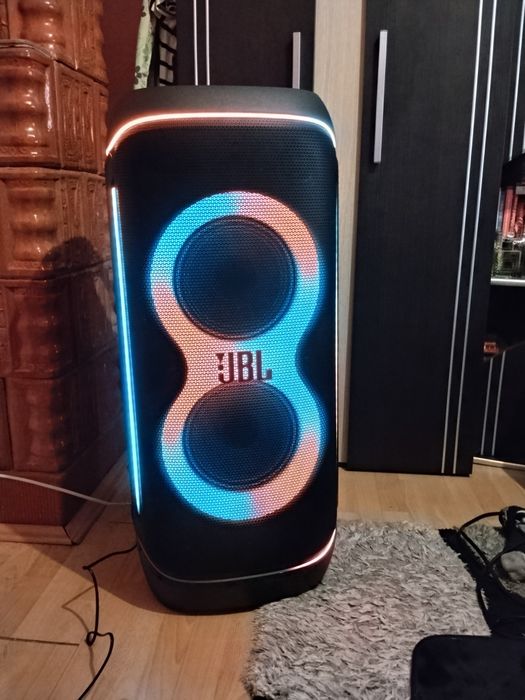 Jbl partybox 720