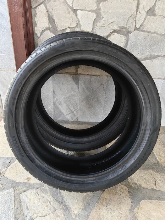 245 40 20 Pirelli P zero