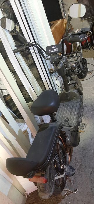 Продаю электросамакат