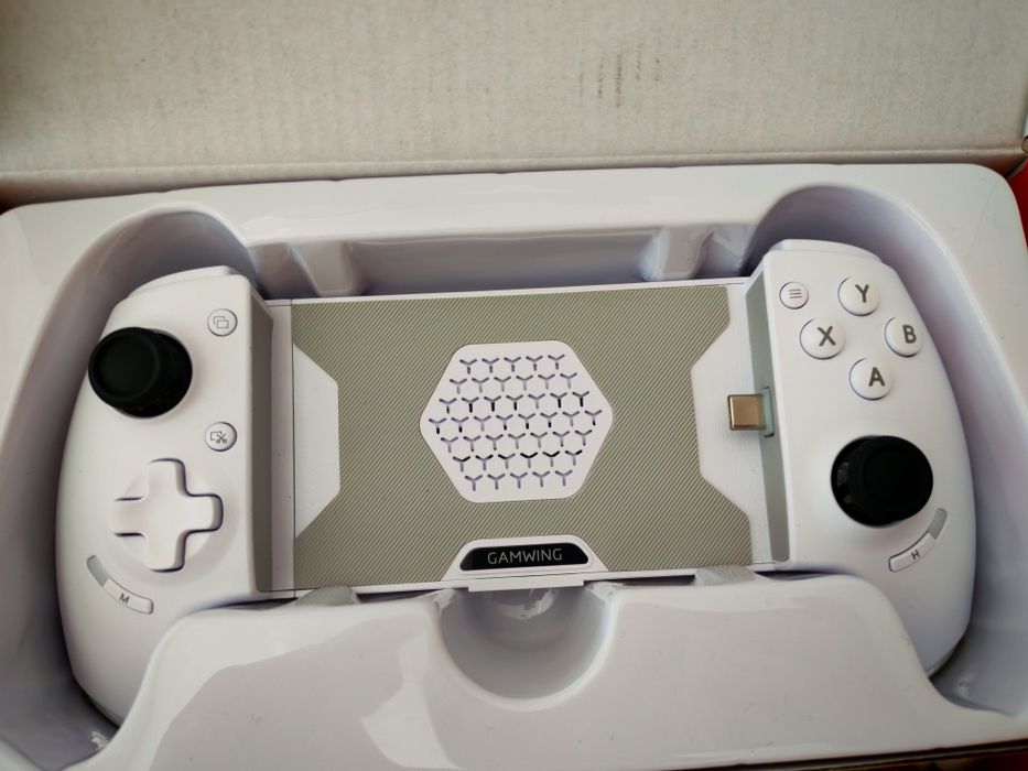 Game controller for iphone and android