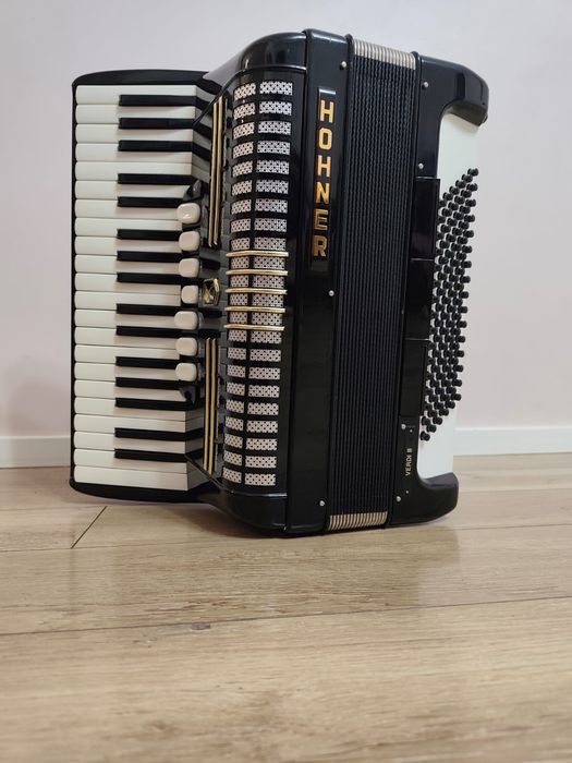 Acordeon HOHNER de vanzare