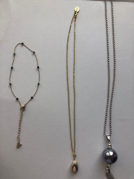 Колиета и гривна за крак