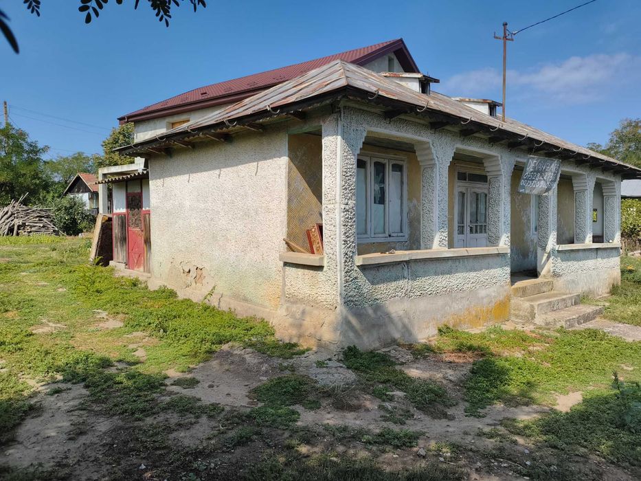 Vand casa cu teren jud.galati sat.scanteiesti