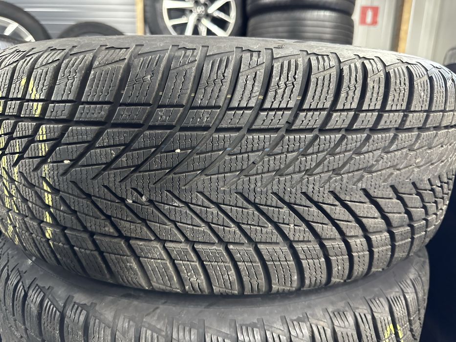 Roti iarna Volvo XC40 R19 DOT2024 Good Year