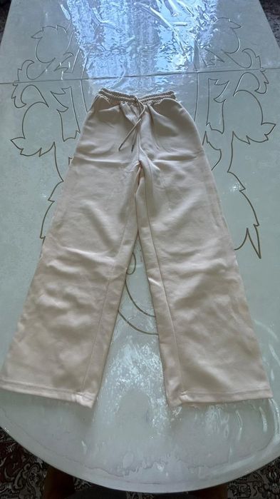 Спортивная одежда(спортивка)