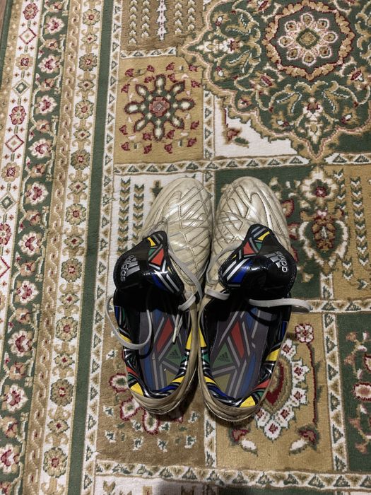 Футбольные бутсы (ретро)