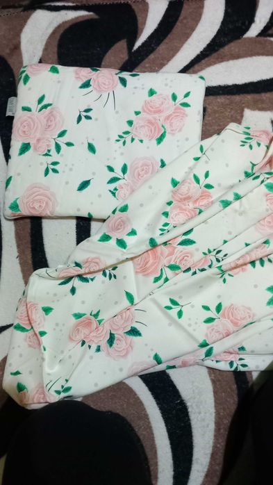 Set cearsaf si pernuta bebelusi