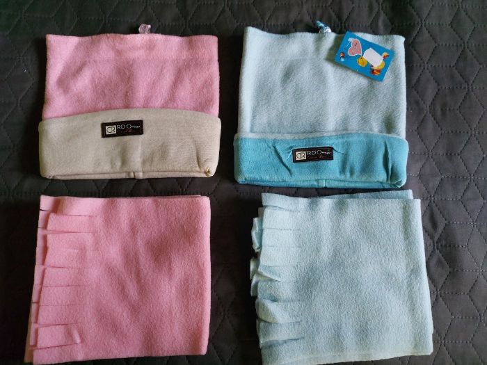 Бебешки шапки с шалчета