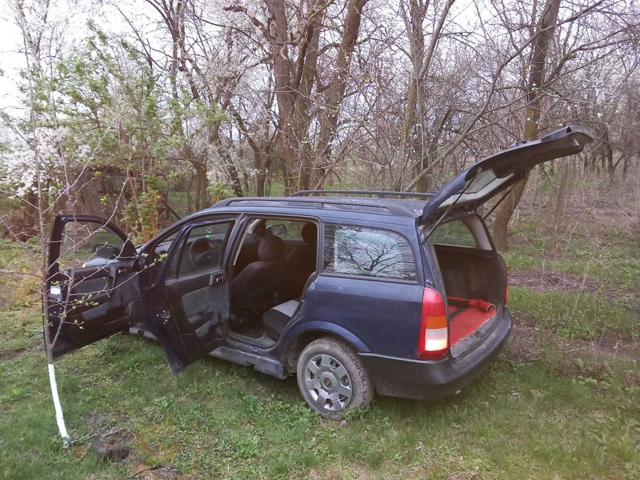 Opel Astra - Radiată - Se vinde ÎNTREAGĂ pentru piese