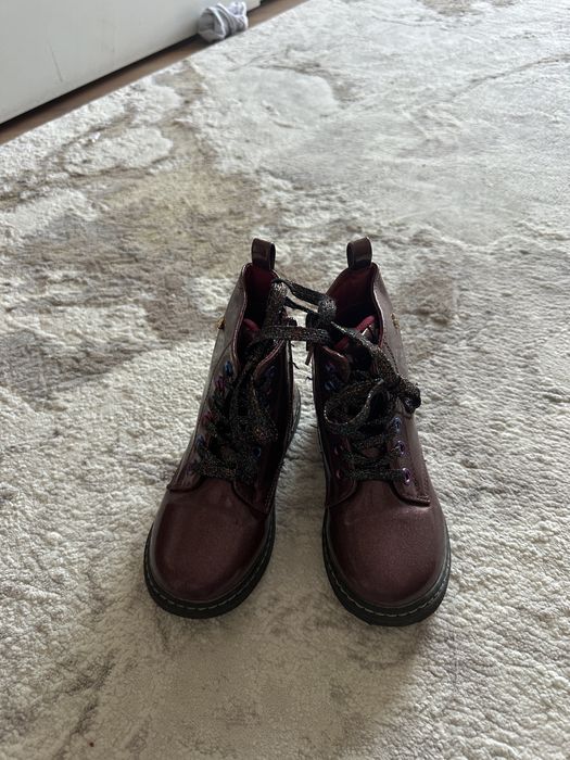 Вещи на 5 лет и ботинки beppi 27