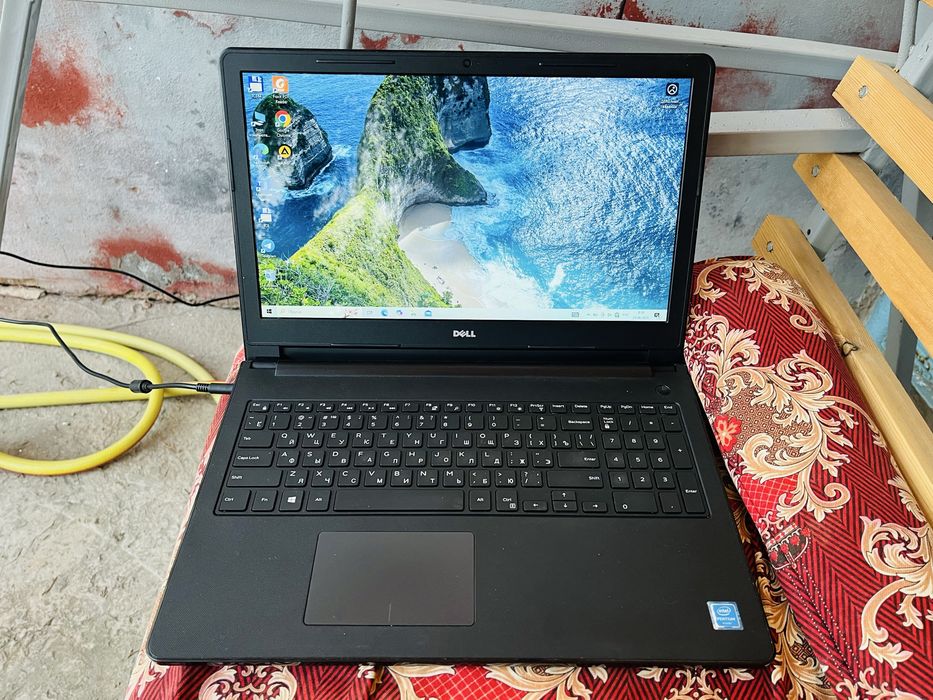 Ноутбук Dell холати яхши