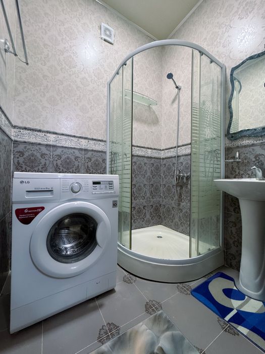 Сдам 3-комн. квартиру, центр, возле Центрбанка