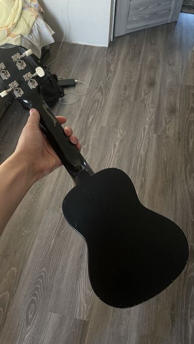 укулеле продам за хорошую цену