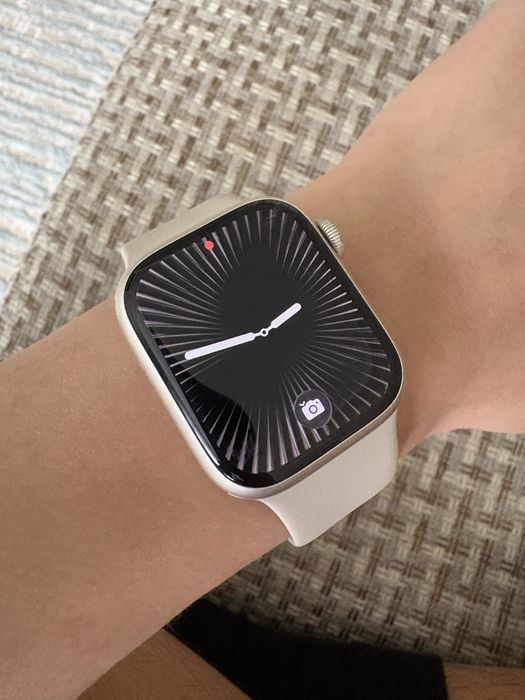 Продам apple watch 8