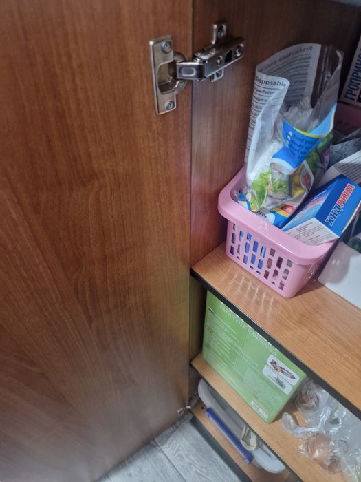 Продам шкаф в хорошем состоянии