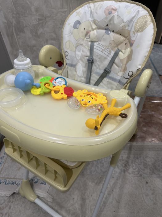 Продам детский стульчик за 12900